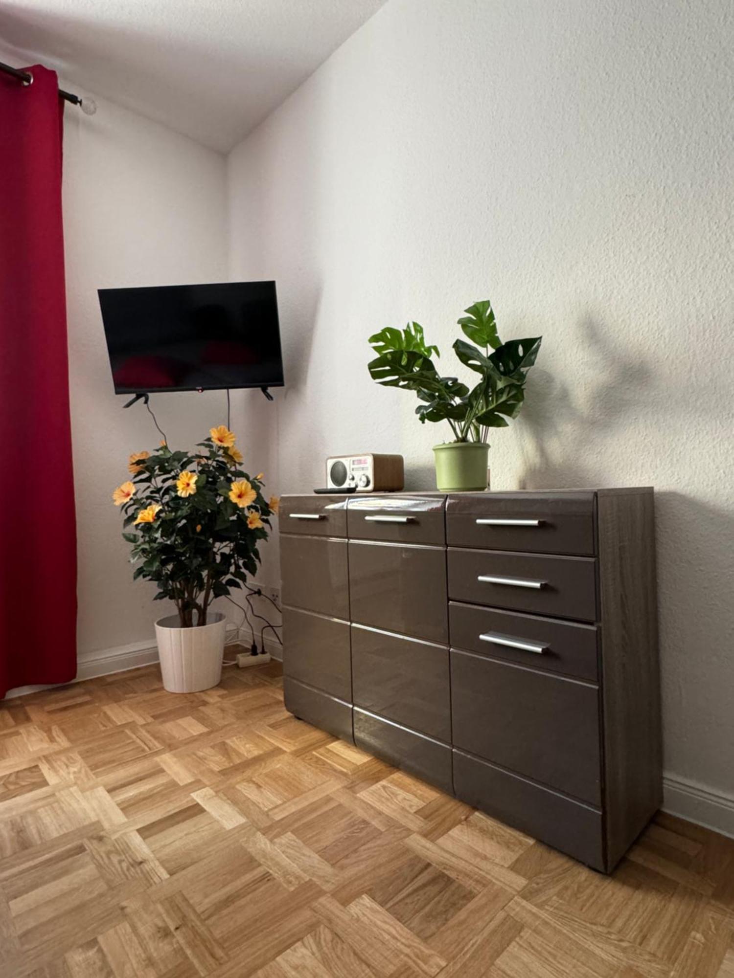 Sweet Home Inside Dresden Four ภายนอก รูปภาพ